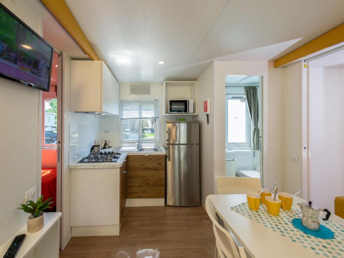 Holiday Home Garda Family Plus By Interhome Рівольтелла Екстер'єр фото