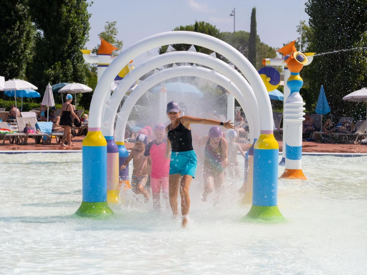 Holiday Home Garda Family Plus By Interhome Рівольтелла Екстер'єр фото